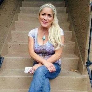 Meet your Posher, Angelina